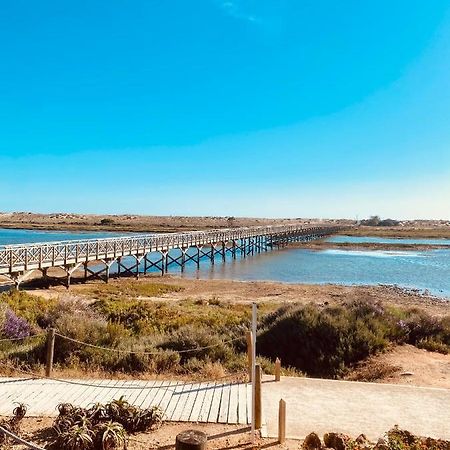Beautiful Apartment For Rent In Quinta Do Lago With Excellent Resort Facilities Close To Lake And Beach. ภายนอก รูปภาพ