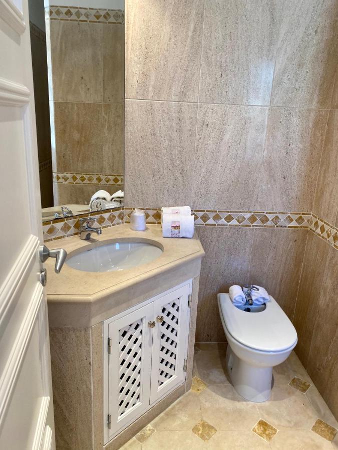 Beautiful Apartment For Rent In Quinta Do Lago With Excellent Resort Facilities Close To Lake And Beach. ภายนอก รูปภาพ