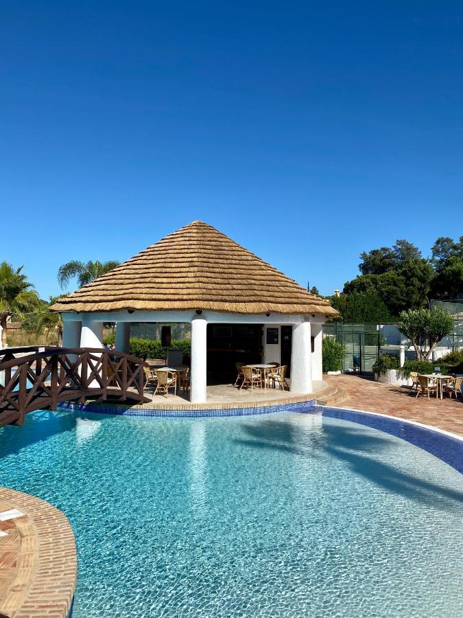 Beautiful Apartment For Rent In Quinta Do Lago With Excellent Resort Facilities Close To Lake And Beach. ภายนอก รูปภาพ